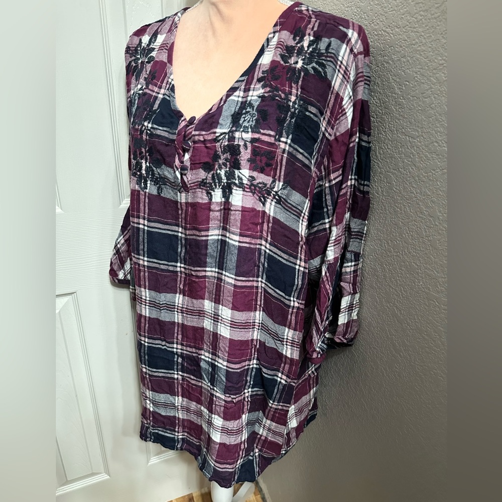 Catherine's Plaid Embroidered Pullover Tunic Top